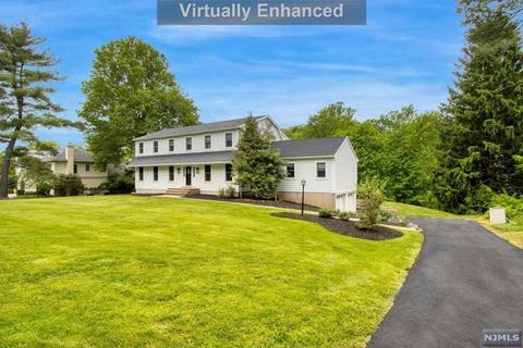 35 Cider Hl, Saddle River, NJ 07458 photo 1