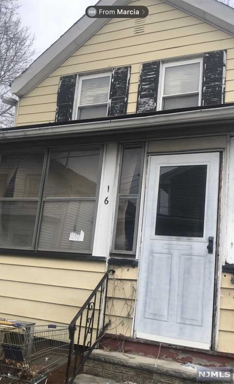 8 De Groot Pl, Passaic, NJ 07055 photo 1