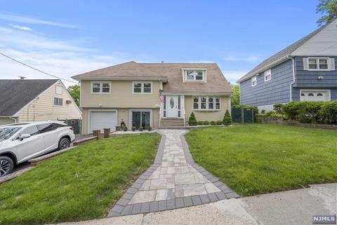 116 Schoonmaker Rd, Teaneck, NJ 07666 photo 1