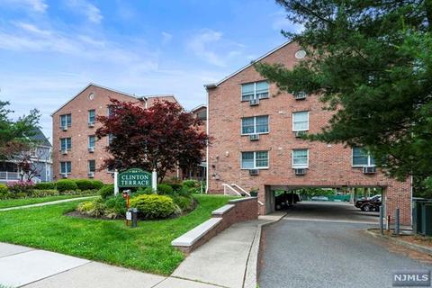 164 Clinton Pl #2B, Hackensack, NJ 07601 photo 1