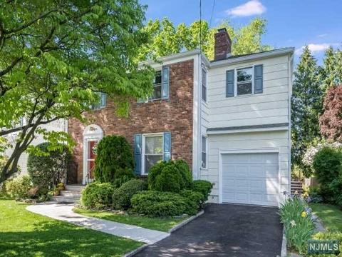 26 Tower Dr, Springfield, NJ 07081 photo 1