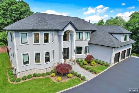1485 Ratzer Rd, Wayne, NJ 07470 photo 1