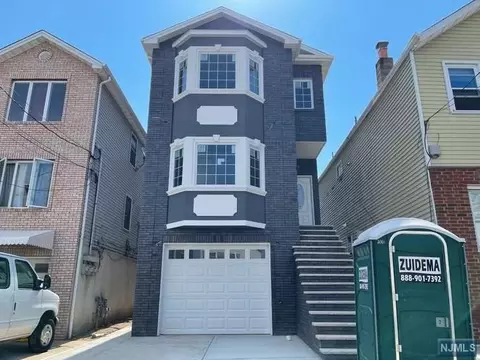 331 John St, East Newark, NJ 07029 photo 1