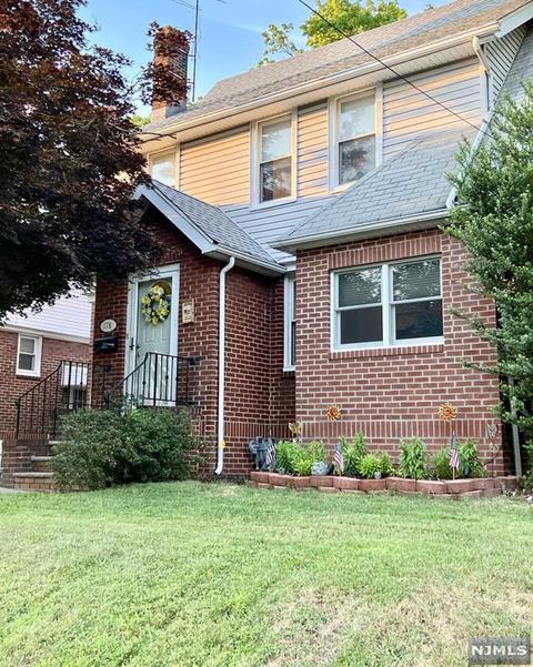 178 Lakeside Dr, Nutley, NJ 07110 photo 1