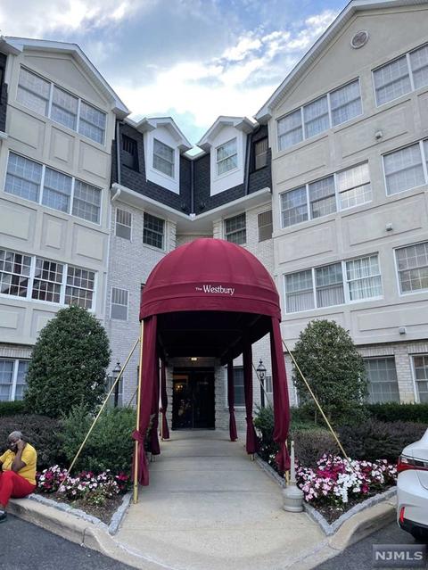 131 Clinton Pl #401, Hackensack, NJ 07601 photo 1