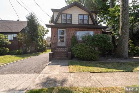 16 Everett Pl, Cliffside Park, NJ 07010 photo 1