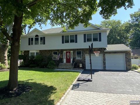 452 Nevada St, Paramus, NJ 07652 photo 1