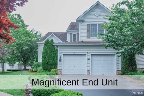 88 Balsam Ct, Paramus, NJ 07652 photo 1