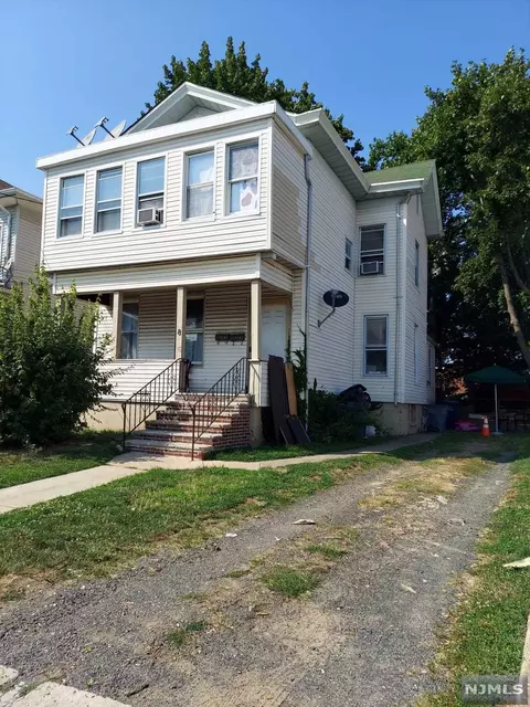 86 Myer St, Hackensack, NJ 07601 photo 1