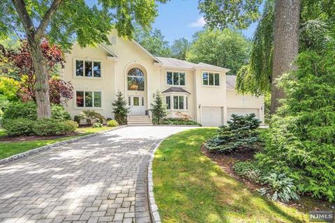 6 Maple Ave, Demarest, NJ 07627 photo 1