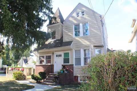 22 E Forest Ave, Teaneck, NJ 07666 photo 1