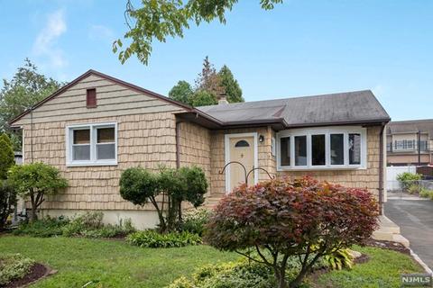 14 Parallel St, Nutley, NJ 07110 photo 1
