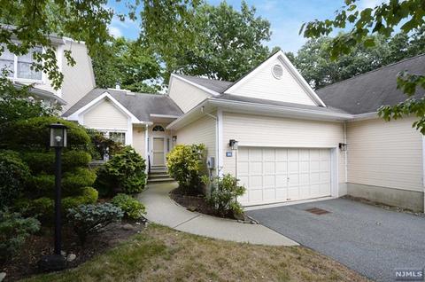 68 Worcester Dr, Wayne, NJ 07470 photo 1