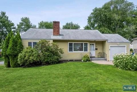 24 Christopher St, Dover, NJ 07801 photo 1