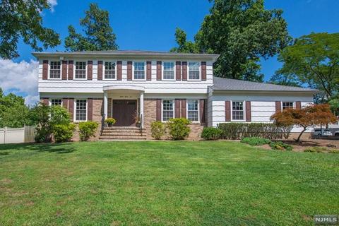 47 Yellow Brick Rd, Wayne, NJ 07470 photo 1