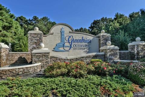 27 Rumson Ct, Ocean, NJ 08758 photo 1