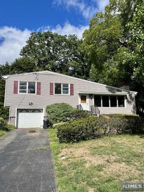 27 Van Riper Rd, Wayne, NJ 07470 photo 1
