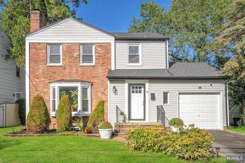 18 Tower Dr, Springfield, NJ 07081 photo 1