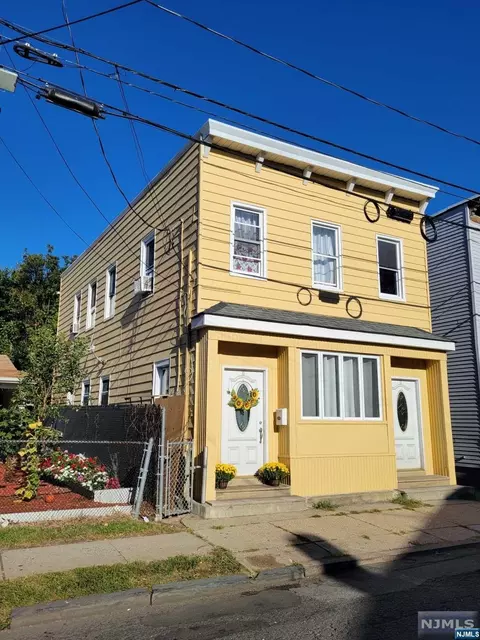 11 Jackson Ave, Hackensack, NJ 07601 photo 1