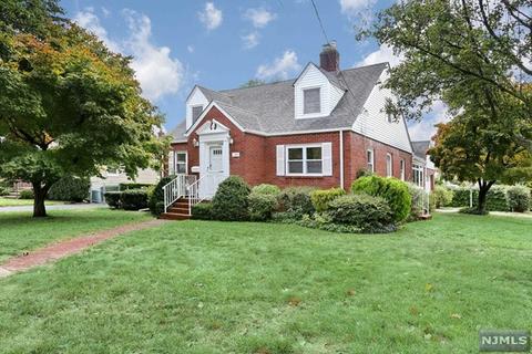 125 Willow Ave, Hackensack, NJ 07601 photo 1