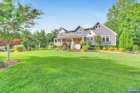 23 Hess Ct, Saddle River, NJ 07458 photo 1