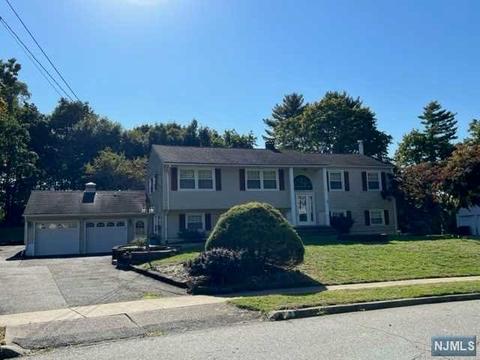 19 Marlo Rd, Wayne, NJ 07470 photo 1