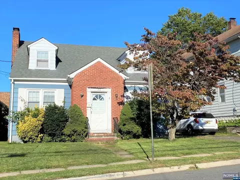 82 Harrison St, Nutley, NJ 07110 photo 1