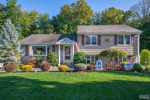72 Berkley Ct, Wayne, NJ 07470 photo 1