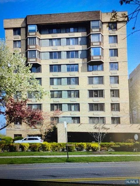 344 Prospect Ave #6C, Hackensack, NJ 07601 photo 1
