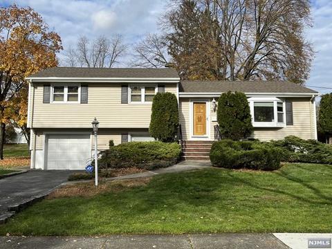 35 Lawrence Rd, Wayne, NJ 07470 photo 1