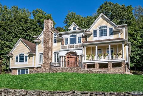 372 E Saddle River Rd, Saddle River, NJ 07458 photo 1