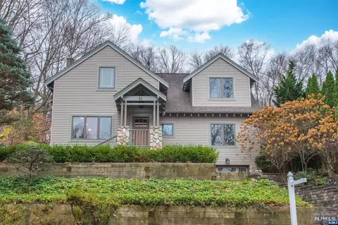 11 Ludlum Rd, Wayne, NJ 07470 photo 1