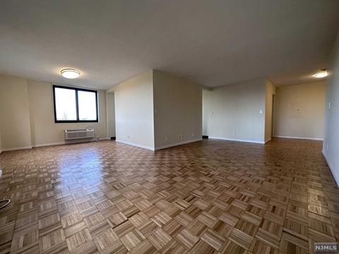 344 Prospect Ave #1D, Hackensack, NJ 07601 photo 1