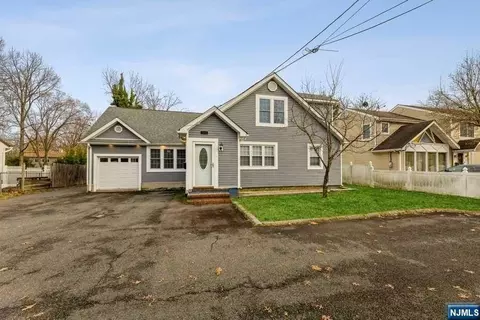 470 Forest Ave, Paramus, NJ 07652 photo 1