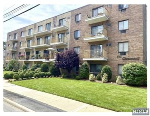 245 Anderson St #1A, Hackensack, NJ 07601 photo 1