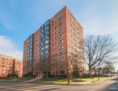 90 Prospect Ave #2C, Hackensack, NJ 07601 photo 1
