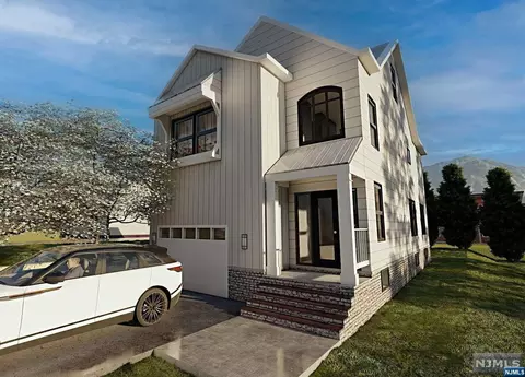 17 Wheatland Ave, West Orange, NJ 07052