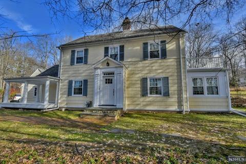 320 E Saddle River Rd, Saddle River, NJ 07458 photo 1