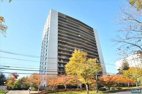 277 Prospect Ave #17D, Hackensack, NJ 07601 photo 1