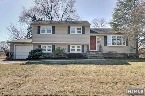 23 Cadmus Pl, Wayne, NJ 07470 photo 1