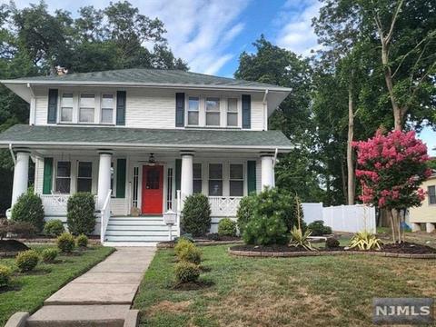 32 W Englewood Ave, Teaneck, NJ 07666