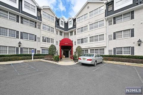 131 Clinton Pl #214, Hackensack, NJ 07601 photo 1