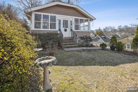 79 Beech St, Nutley, NJ 07110 photo 1