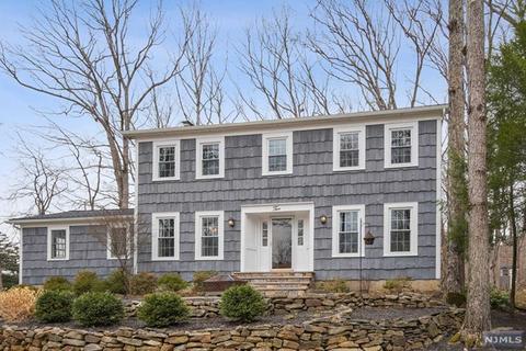 2 Overbrook Rd, Randolph, NJ 07869 photo 1