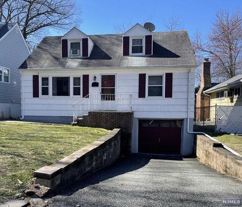 455 W Lookout Ave, Hackensack, NJ 07601 photo 1