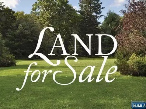 249 Terrace Rd, Franklin Lakes, NJ 07417