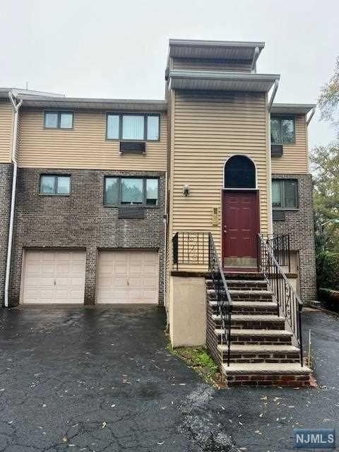 112 Mill St #C, Belleville, NJ 07109