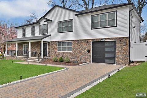530 Burlington St, Paramus, NJ 07652 photo 1