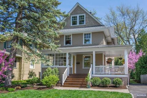 11 Burnside St, Montclair, NJ 07043 photo 1