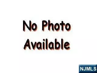 194 Redneck Ave, Little Ferry, NJ 07643